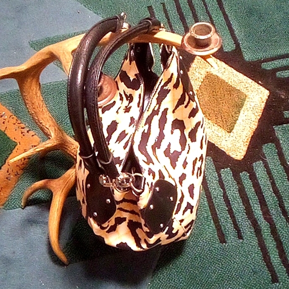 CHAVELOS Handbags - One of my favorite bags